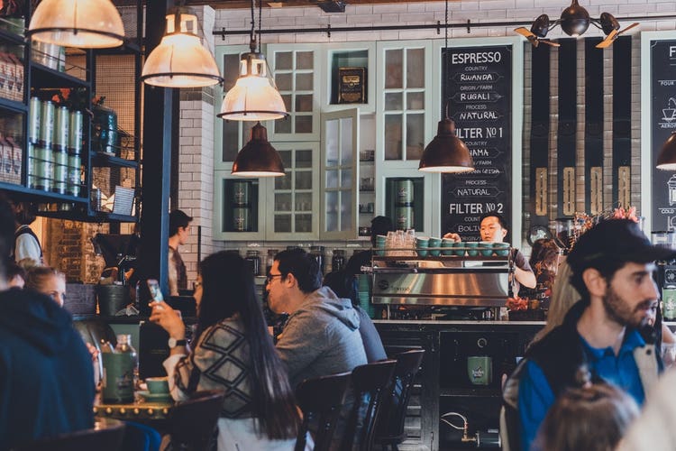 People in a cafe