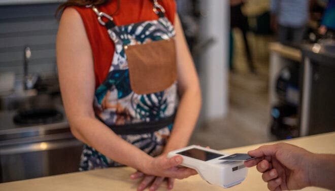 Making a contactless payment