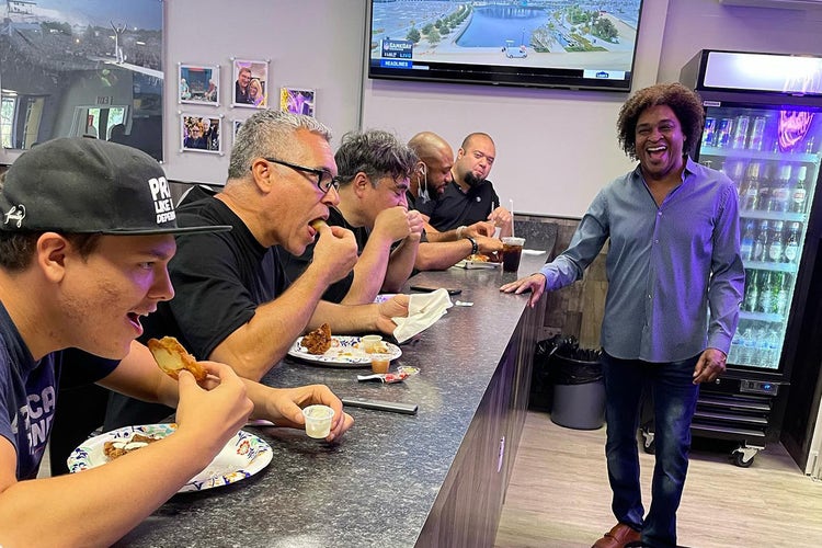 People eating at Dexter's Birdland