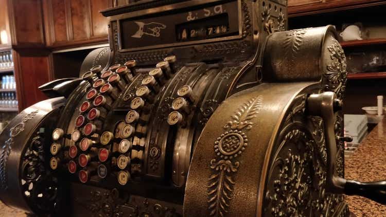 Old fashioned cash register